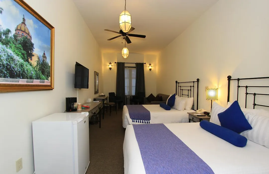 Hotel La Casona 30-1