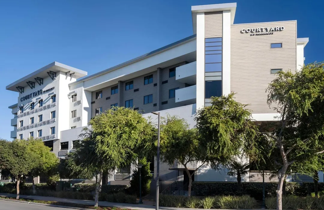 Courtyard By Marriott Redwood City-1