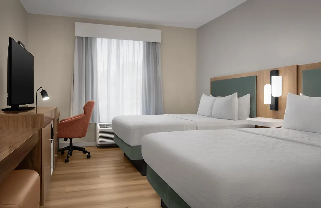 Hampton Inn And Suites Fayetteville, Nc-1