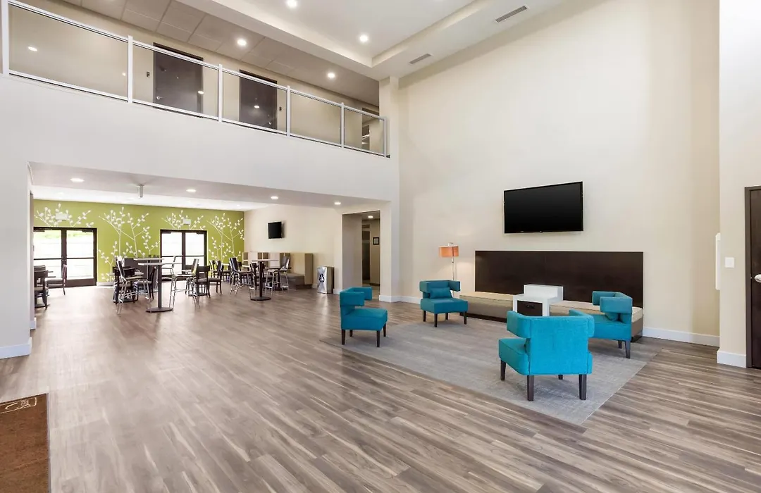 Mainstay Suites Logan Ohio-Hocking Hills-1