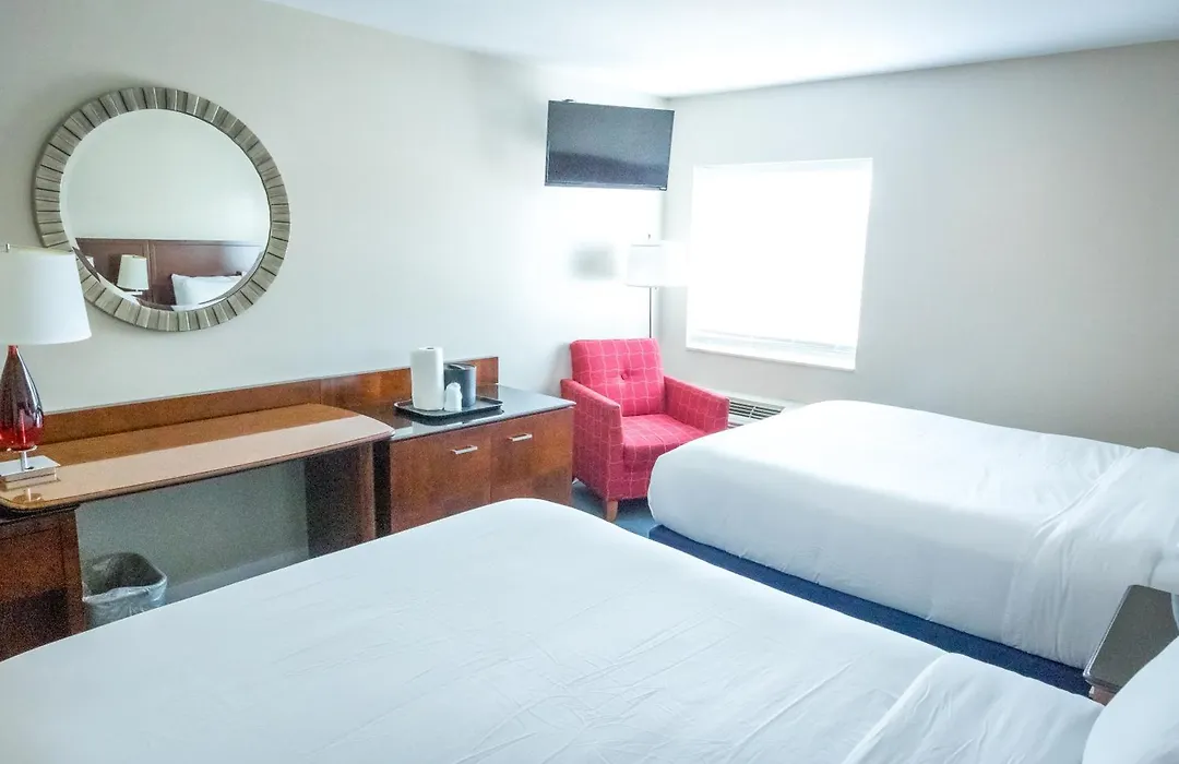 Islander Inn-1