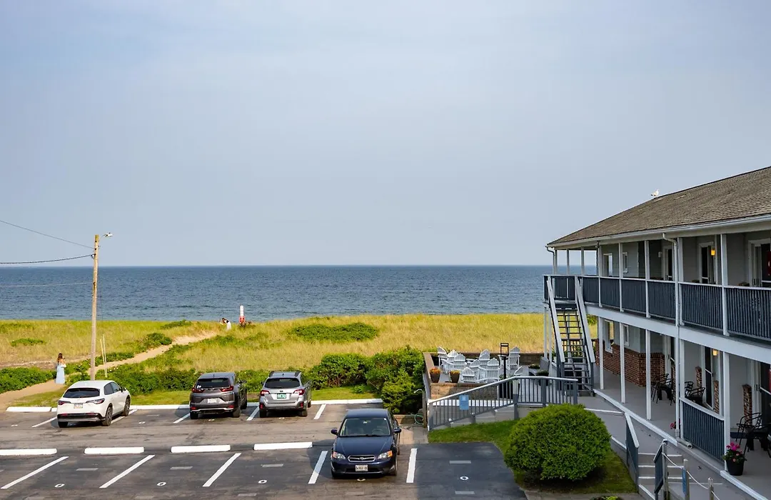 Kebek 3 Oceanside Motel-1