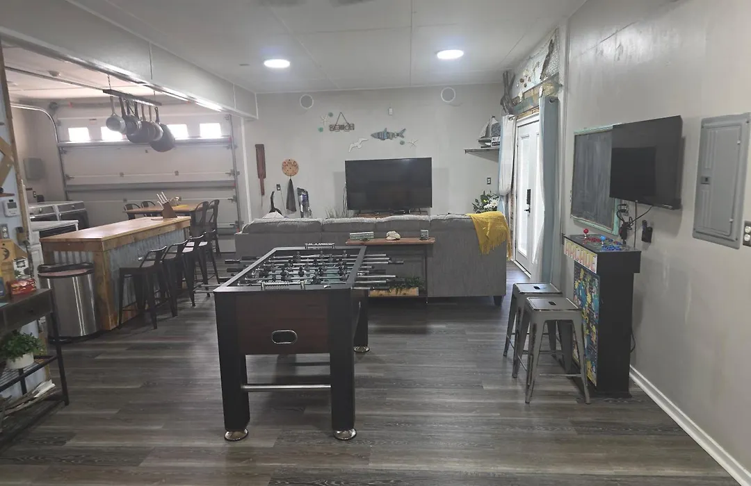 Hidden Gem Guest House-1