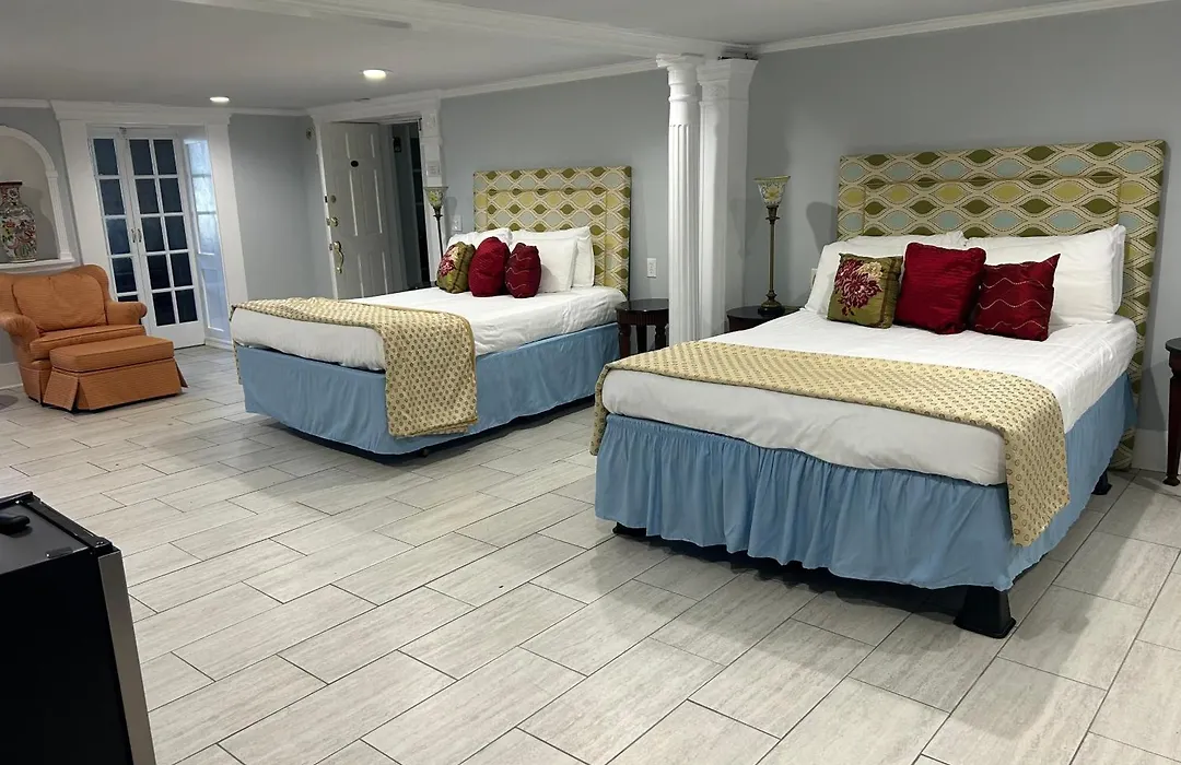 The Inn At Cedar Grove-1