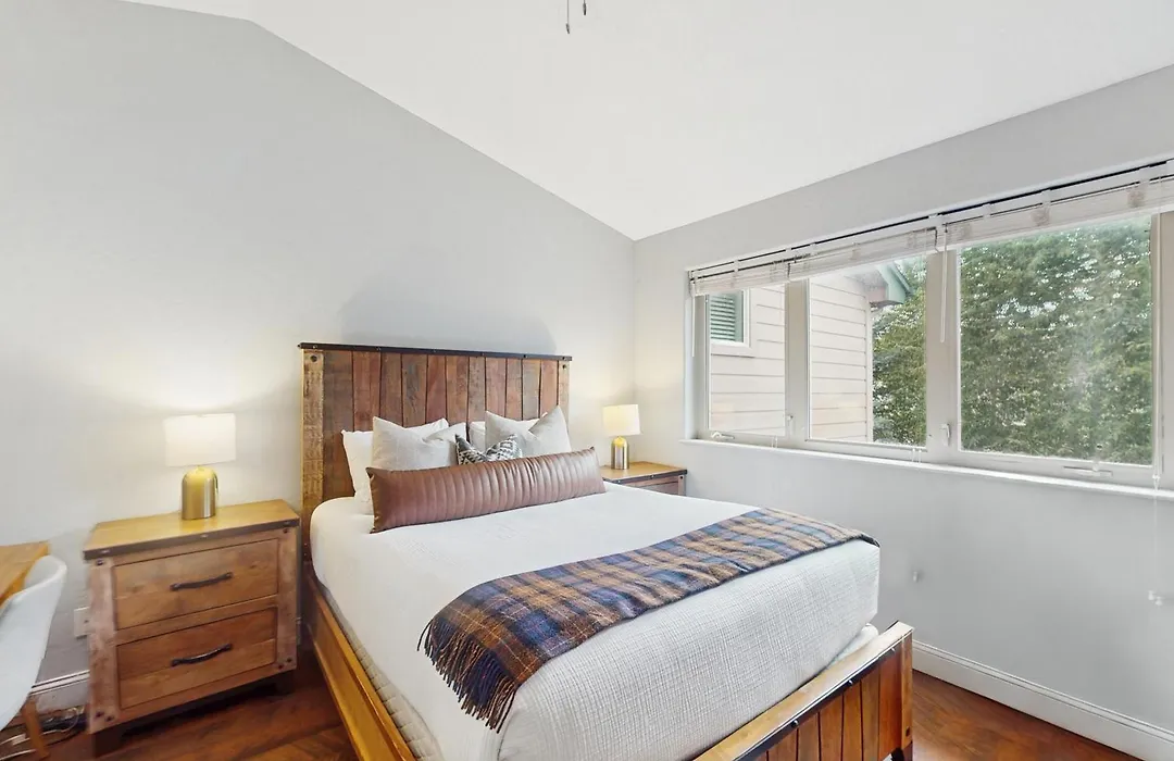 Beaver Creek Bungalow-1