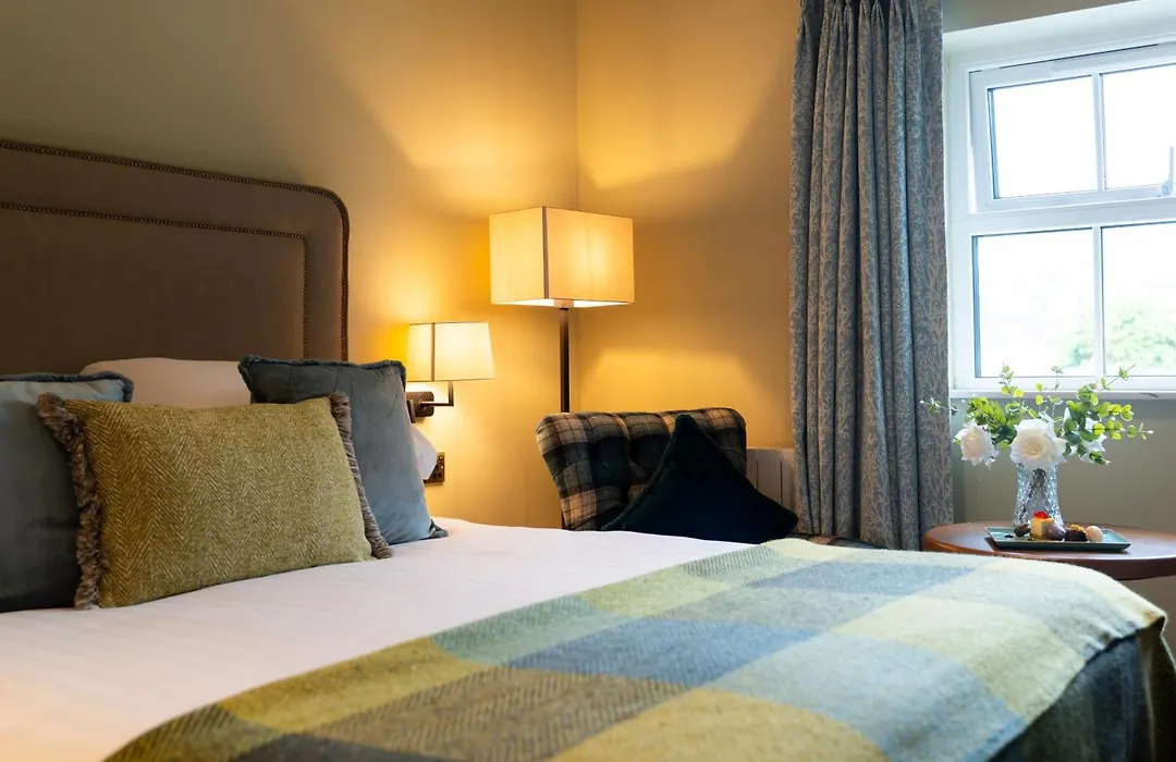 Dingle Benners Hotel-1