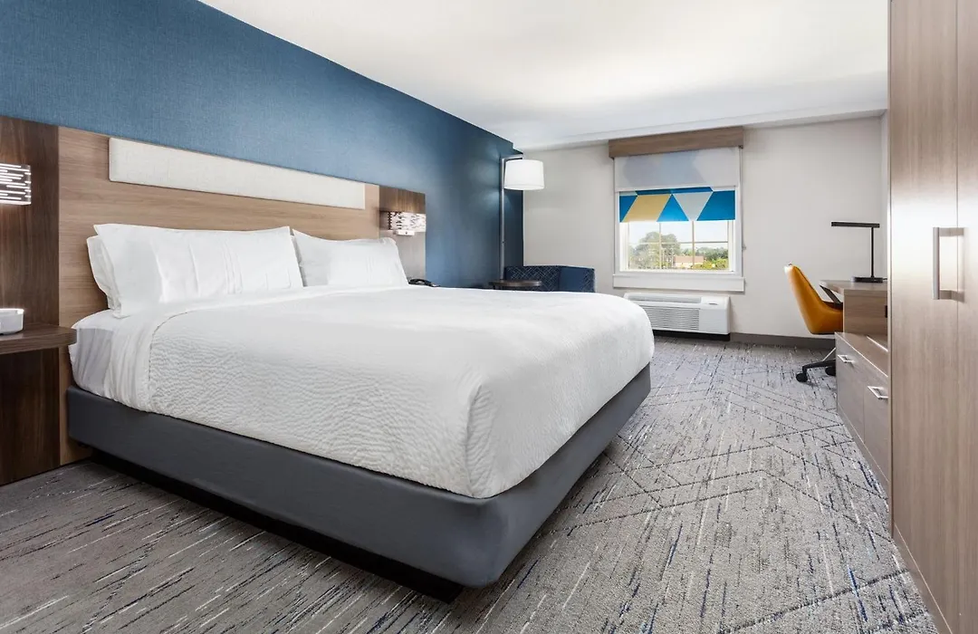 Holiday Inn Express & Suites Williamsburg By Ihg-1