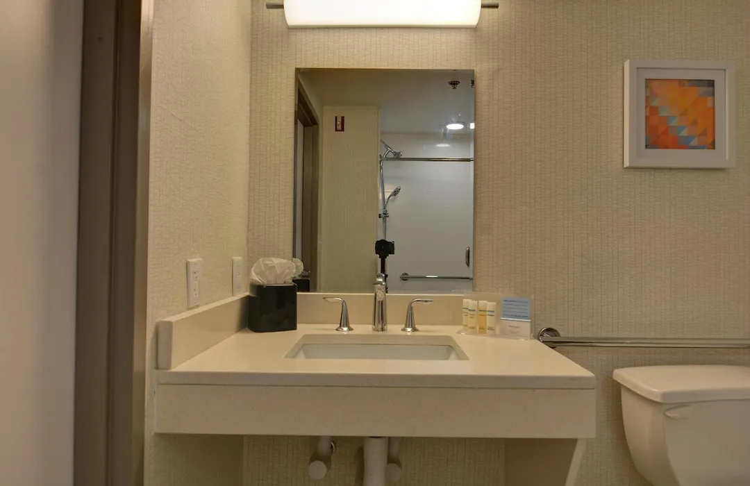 Hampton Inn Greenwood-1