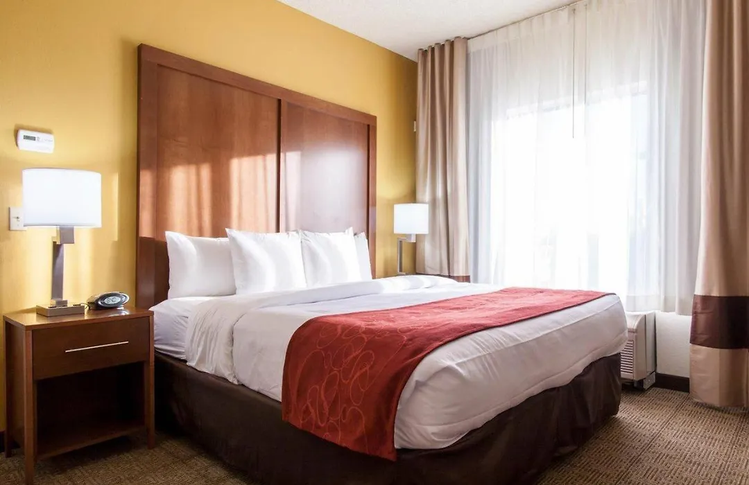Comfort Suites Tulsa Central-1