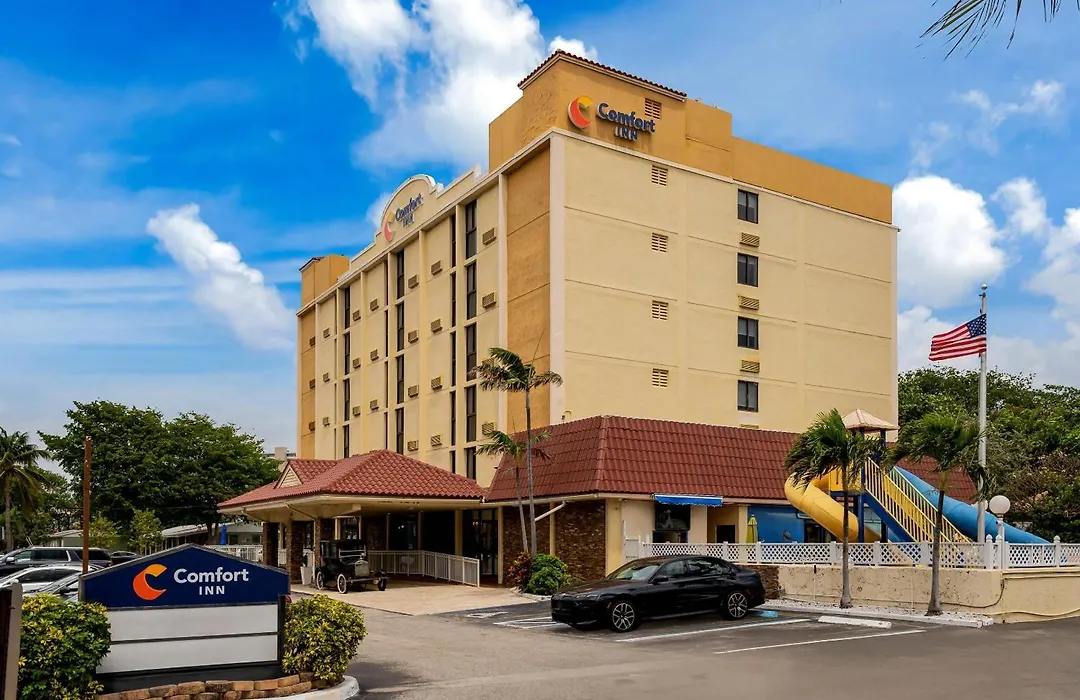Comfort Inn Oceanside Deerfield Beach-1