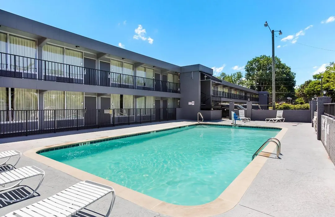 Econo Lodge Gallatin - Metro Nashville-1