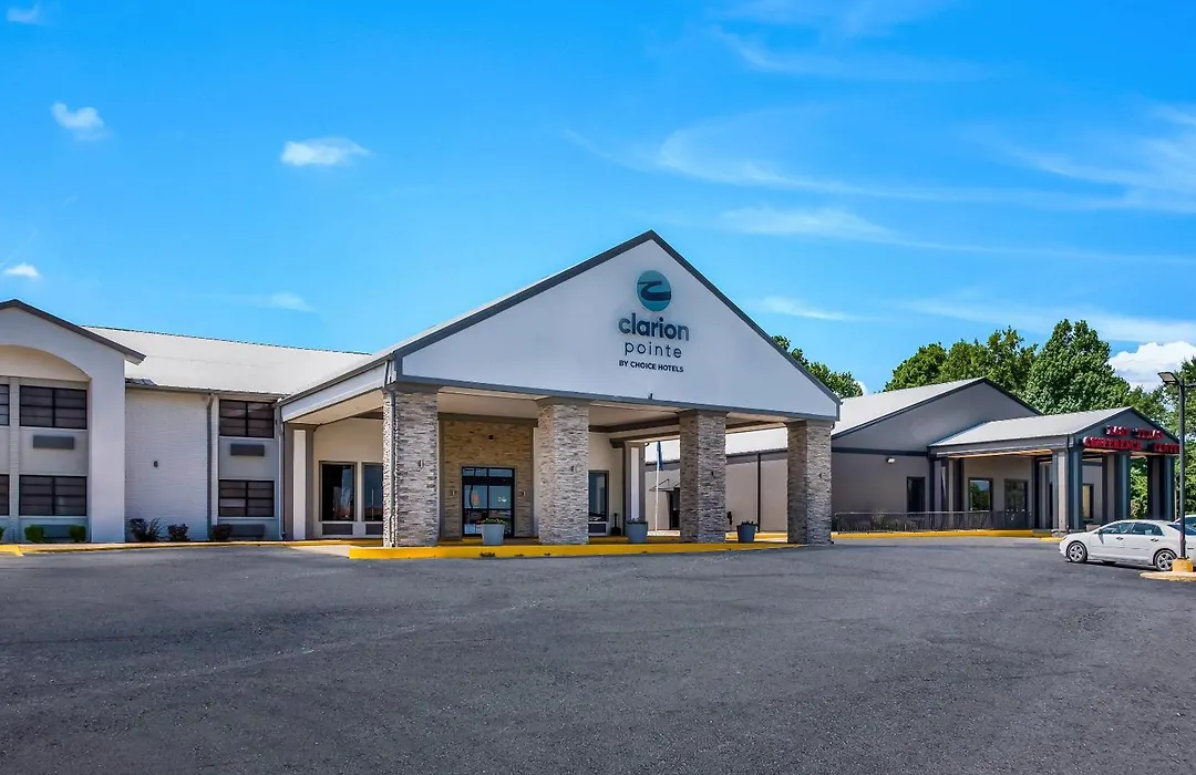 Clarion Pointe Marshall-1
