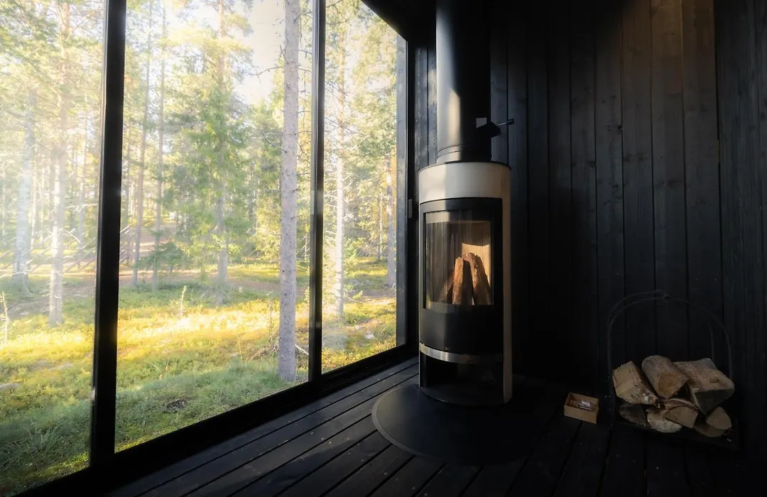 Arctic Treehouse Hotel-1