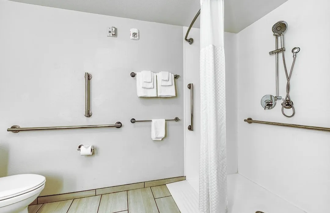 Holiday Inn Express & Suites - Manitou Springs By Ihg-1