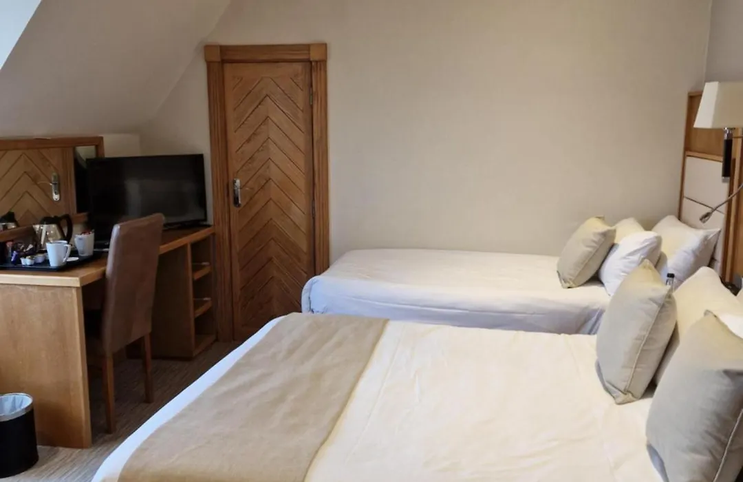 Pier Hotel-1