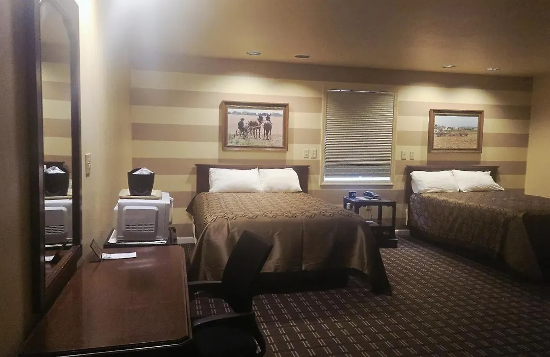 Classic Inn Lancaster-1