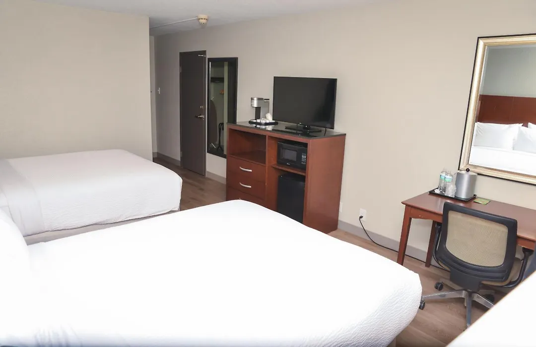 Holiday Inn Blmgtn Arpt South - Mall Area By Ihg-1
