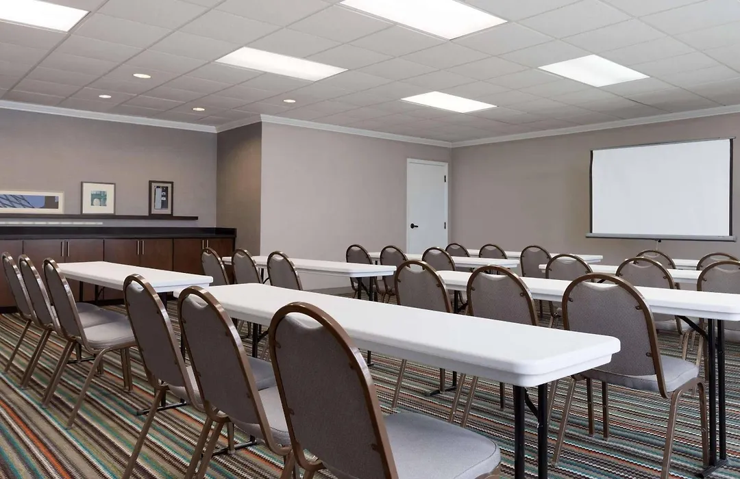 Country Inn & Suites By Radisson, Jackson, Tn-1