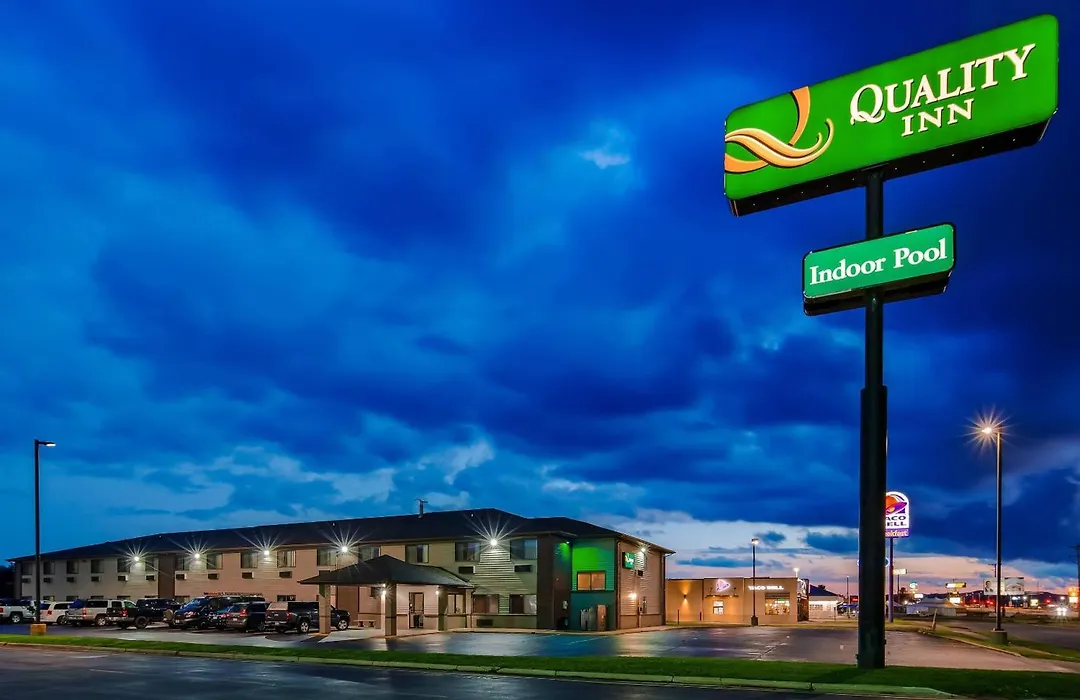 Quality Inn Tomah-1