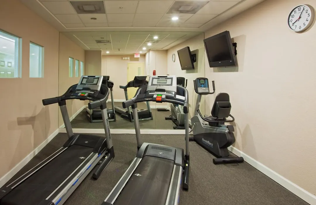 Holiday Inn Express West Palm Beach Metrocentre By Ihg-1