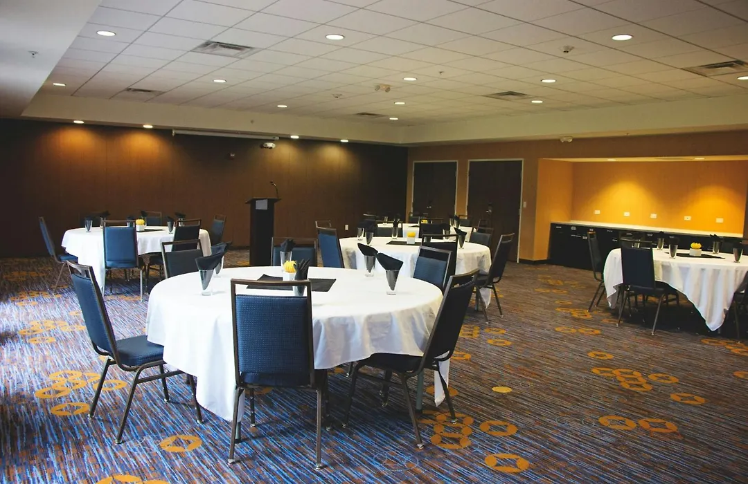 Courtyard By Marriott Battle Creek-1