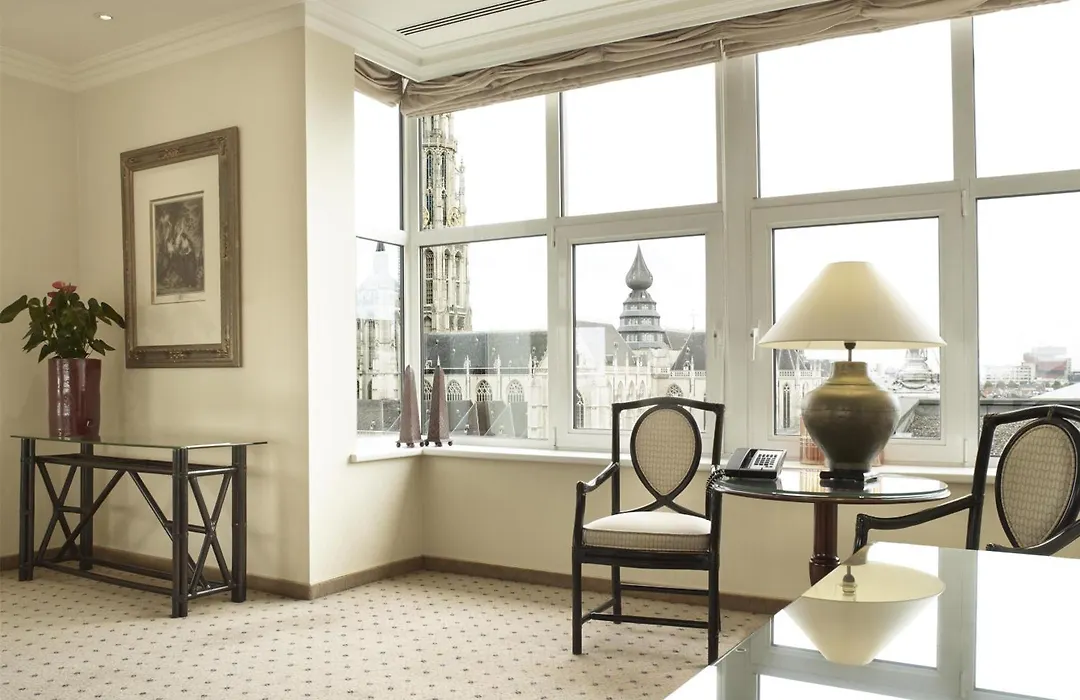 Hilton Antwerp Old Town-1
