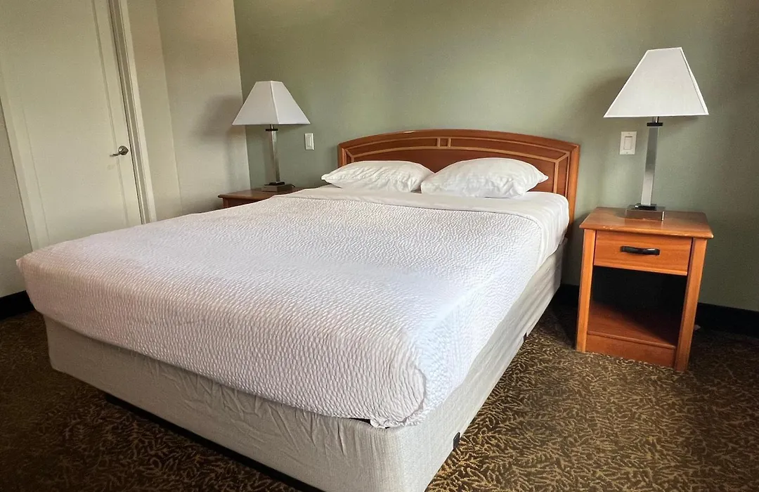 Hotel Parmani Near Stanford University-1