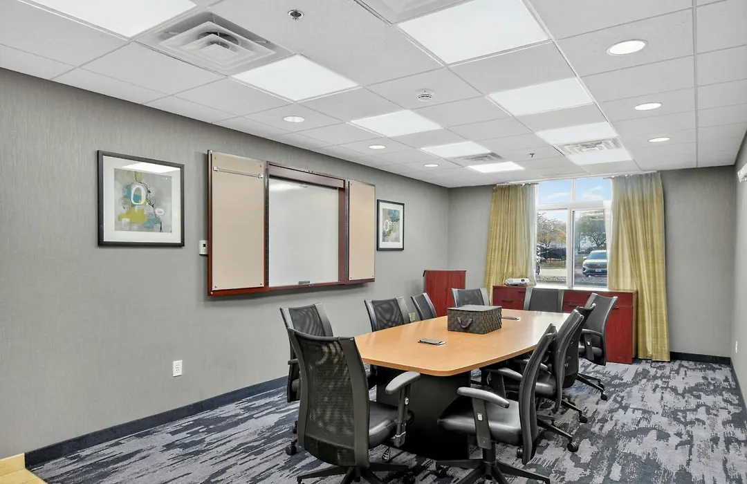 Fairfield Inn & Suites By Marriott Omaha Downtown-1