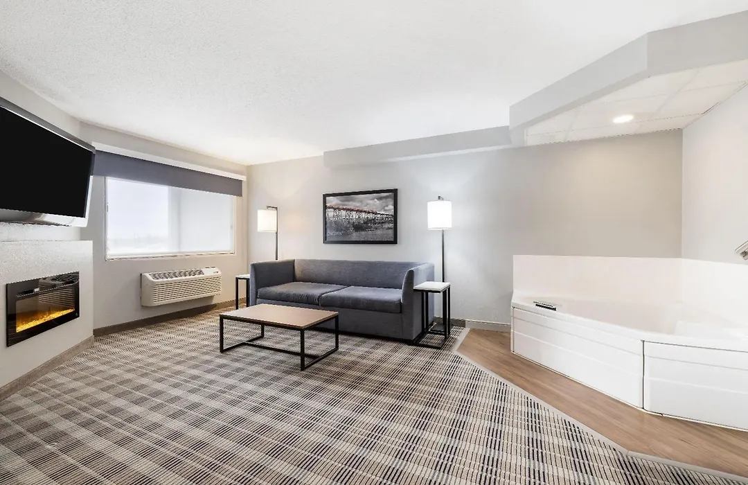 Americinn By Wyndham Valley City Conference Center-1