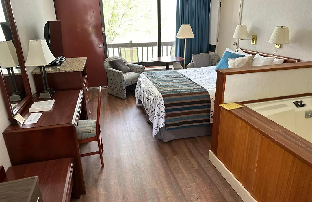 Highland Manor Inn-1