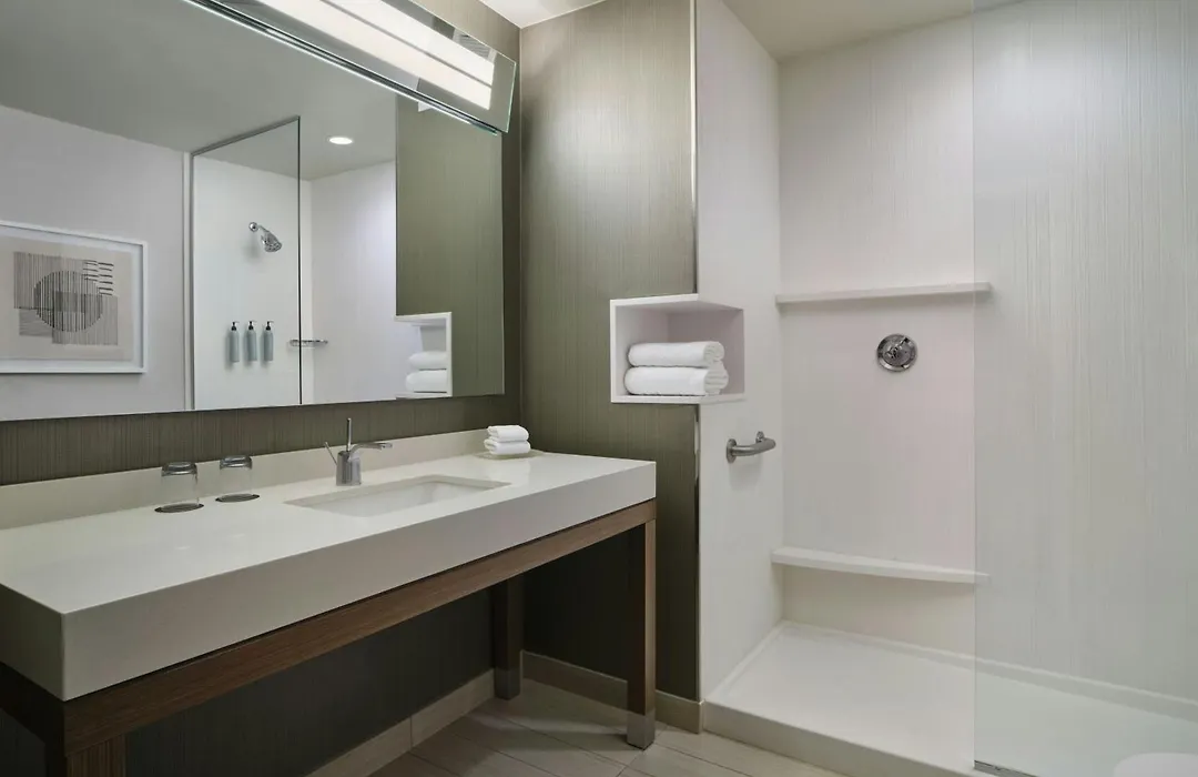 Courtyard By Marriott Fort Worth At Alliance Town Center-1