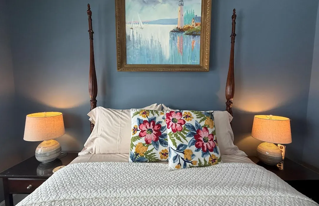 Saltair Inn Waterfront B&B-1