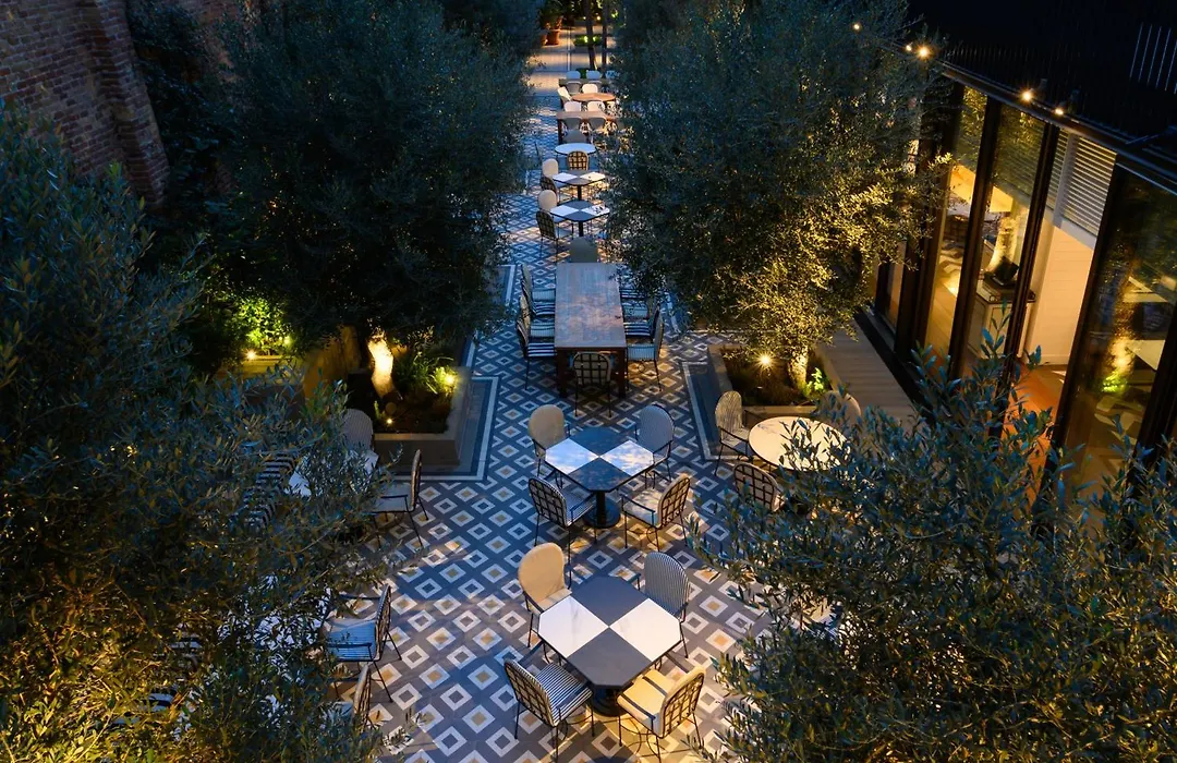 Seventy Barcelona-1