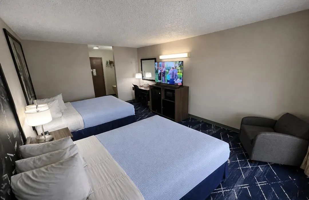 Super 8 By Wyndham Sturgis-1