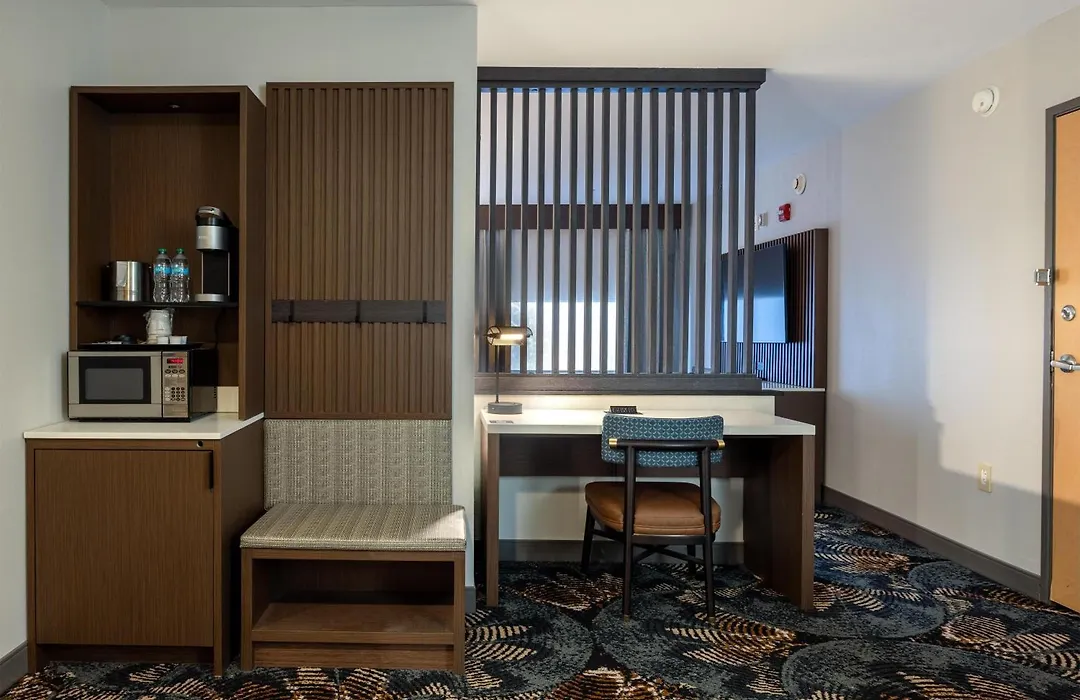 Doubletree By Hilton Hotel Savannah Airport-1