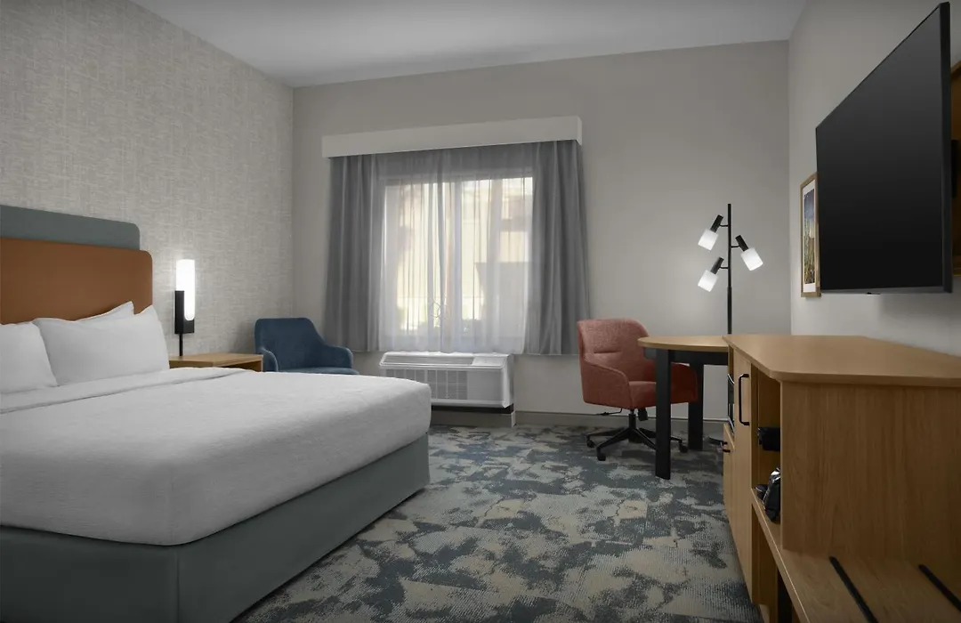 Hampton Inn & Suites Phoenix Glendale-Westgate-1
