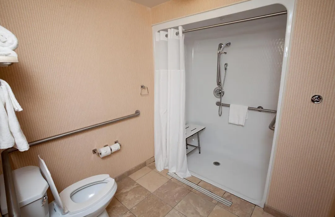 Hampton Inn Oneonta-1