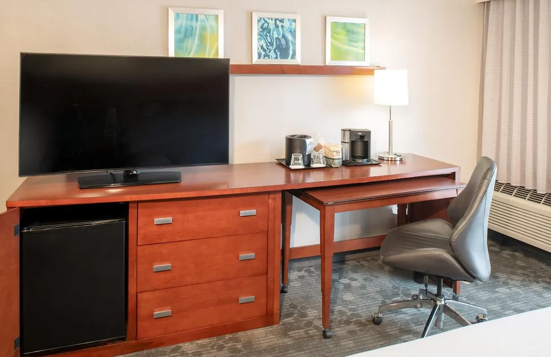Courtyard By Marriott Columbia Northeast/Fort Jackson Area-1