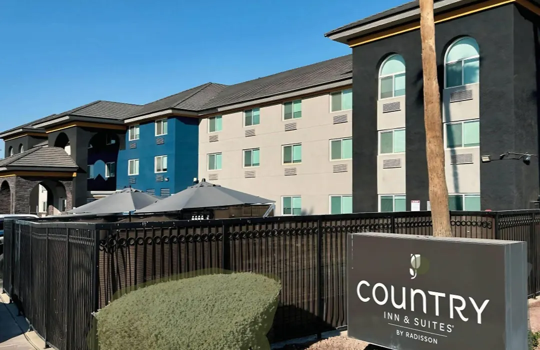Country Inn & Suites By Radisson, Phoenix Airport, Az-1