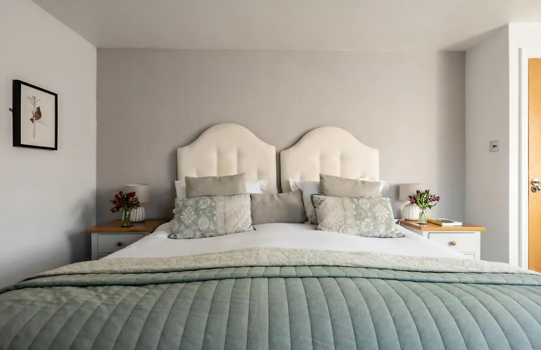 The Lansdowne Boutique Rooms With Breakfast - Adults Only-1