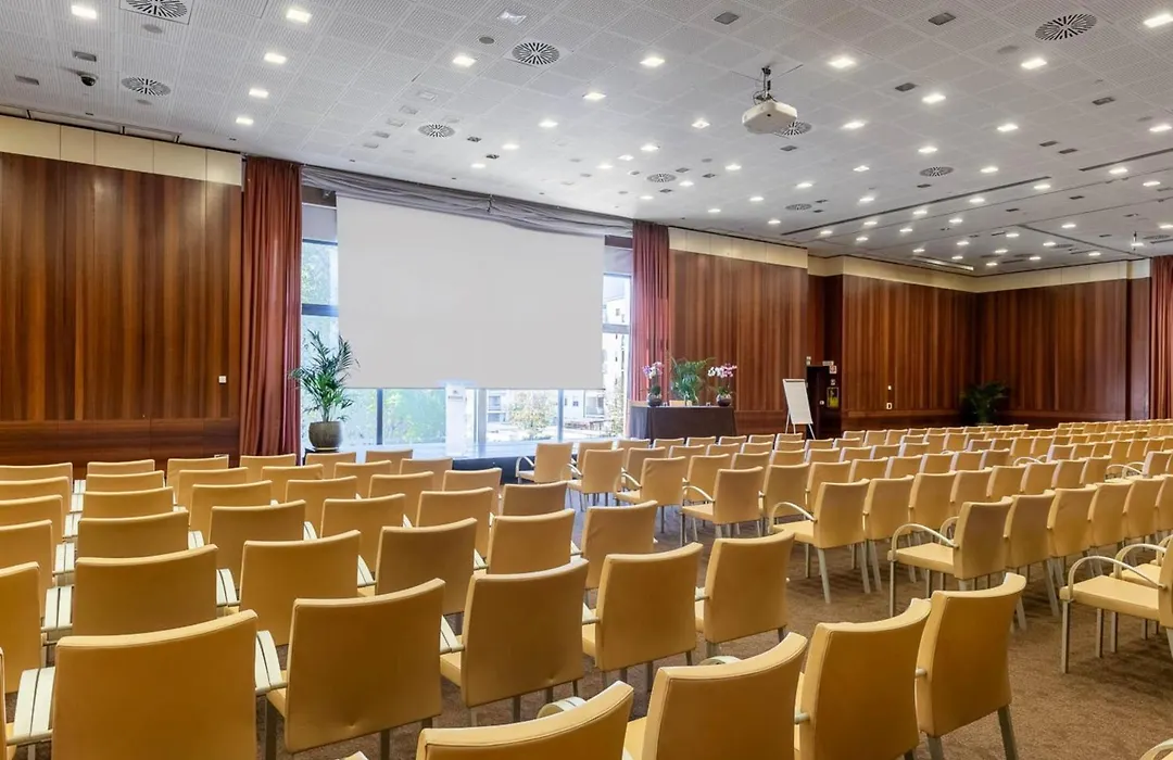 Doubletree By Hilton Florence Metropole-1