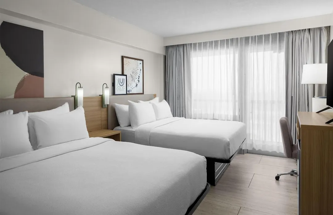 Spark By Hilton Virginia Beach Oceanfront-1