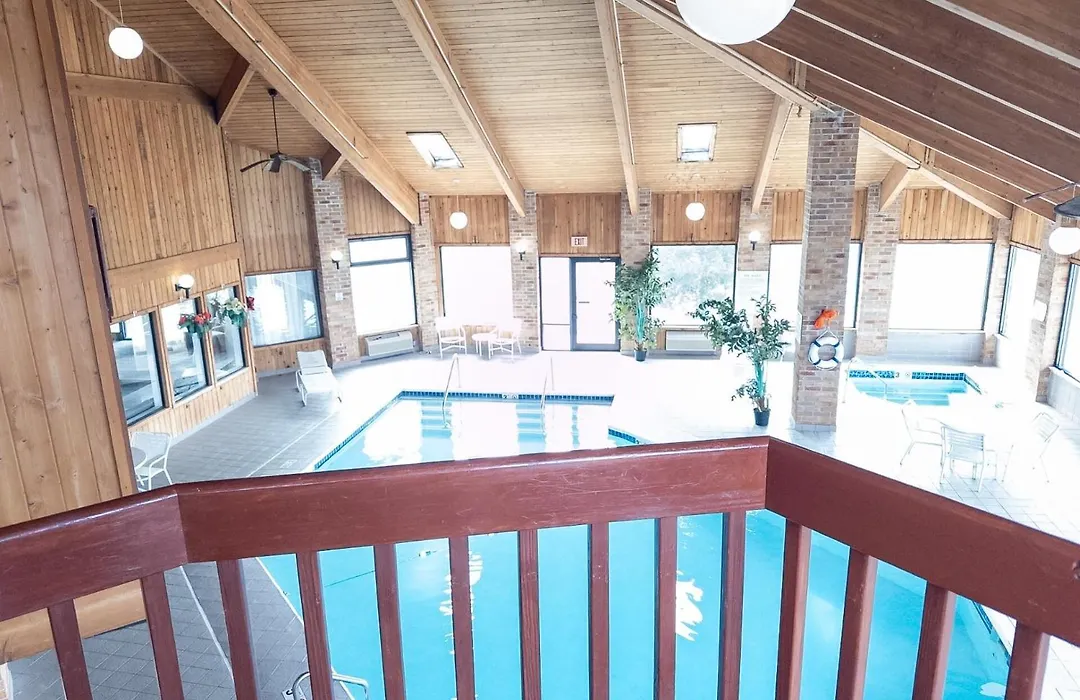 Baymont By Wyndham Battle Creek Downtown-1