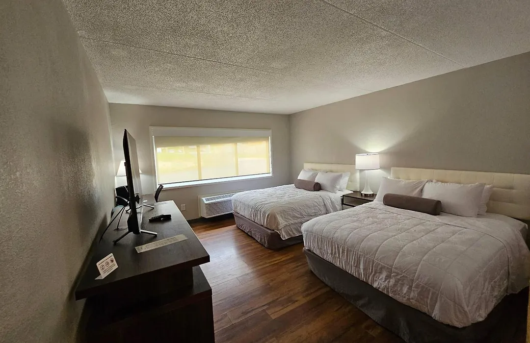 Clarion Pointe South Portland-1