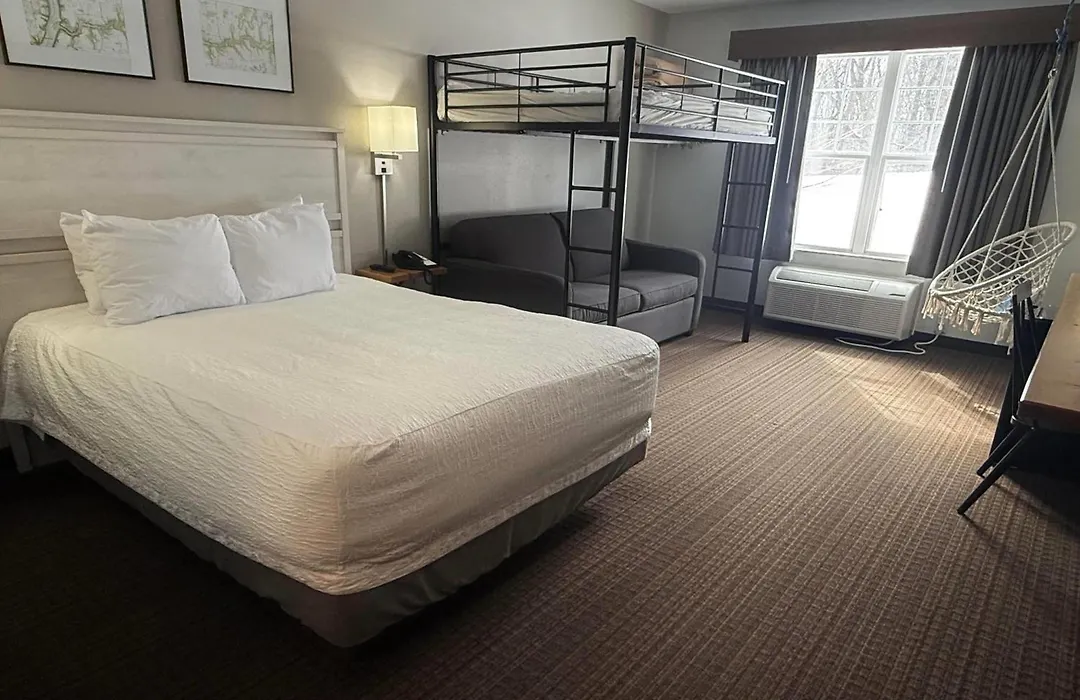 The Commerce, Trademark Collection By Wyndham-1