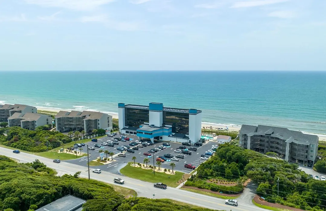 Crystal Coast Oceanfront Hotel-1