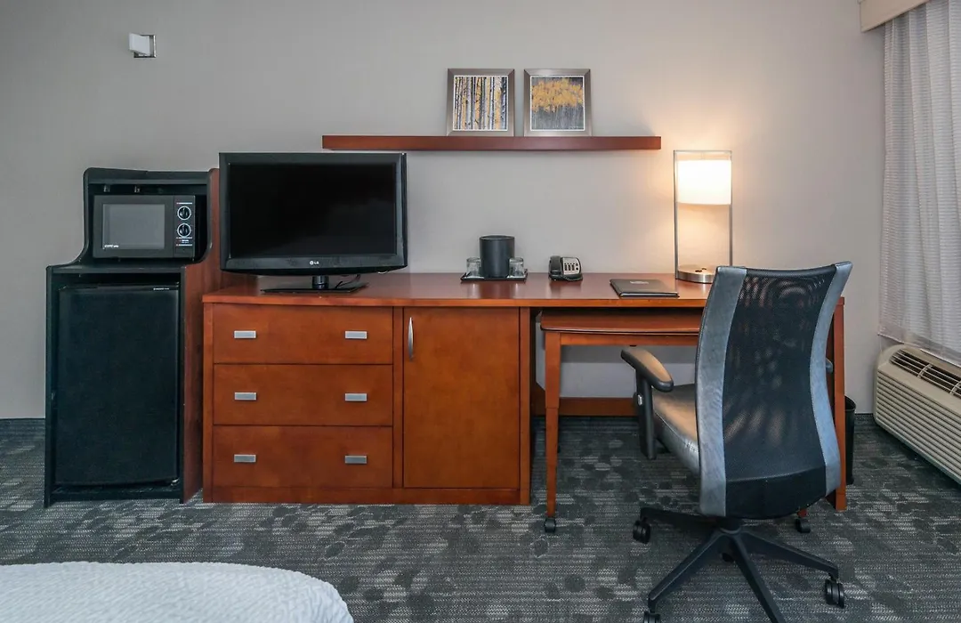 Courtyard By Marriott Panama City-1