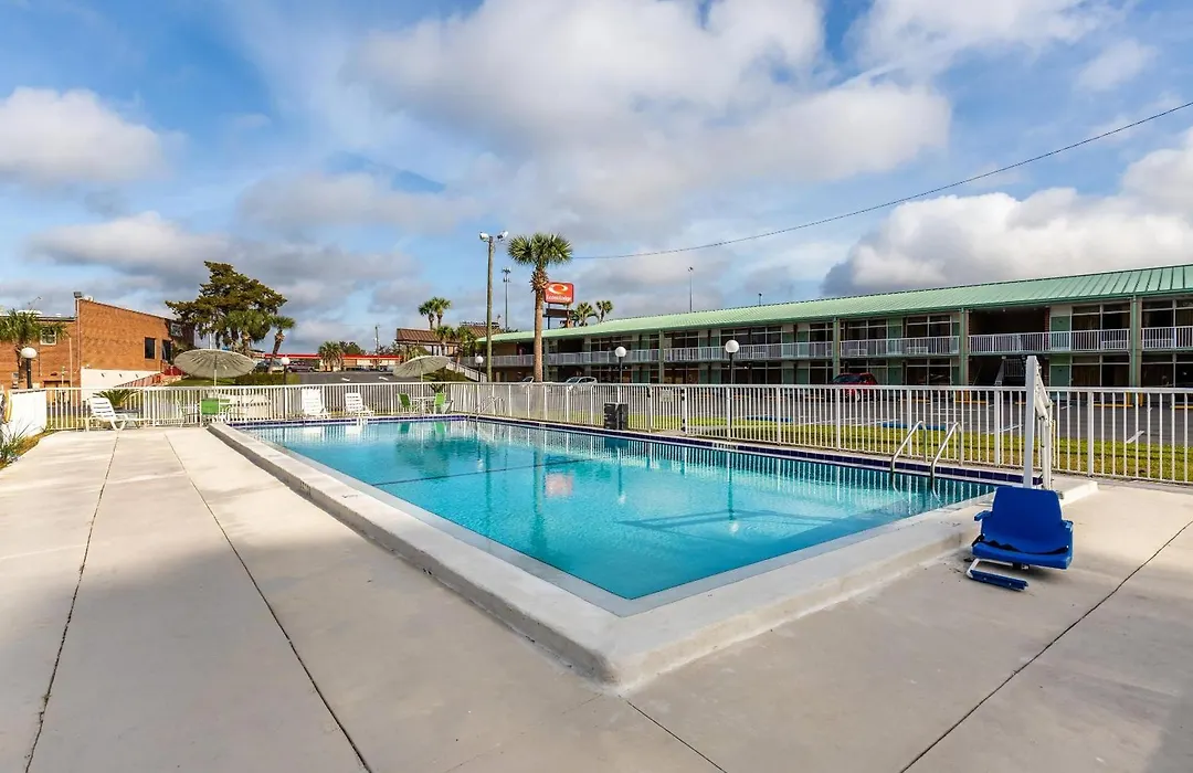 Econo Lodge Lake City-North-1