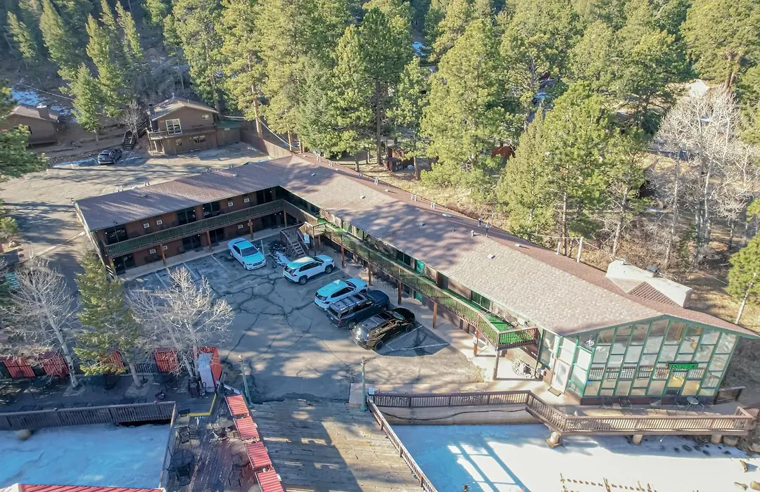 Nicky'S Resort-1