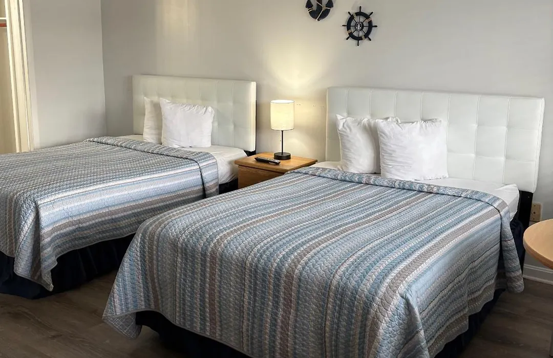 The Grand Beach Inn-1